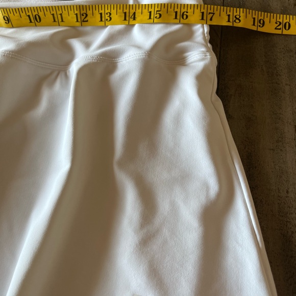 Fila skort XL - Picture 4 of 8